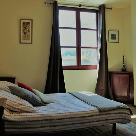 Coquille Sous L'oreiller Bed & Breakfast 2*